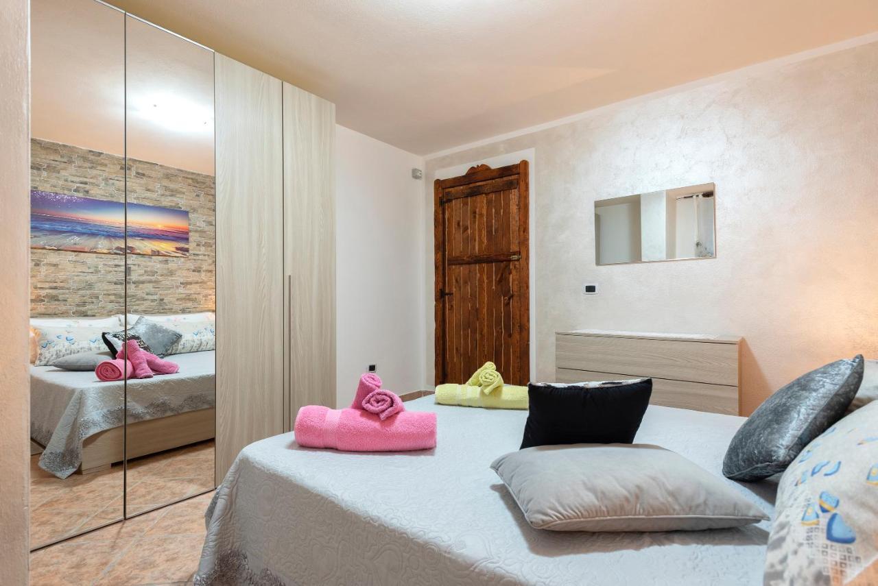 Da Mario & Marianna Apartman Campanedda Kültér fotó
