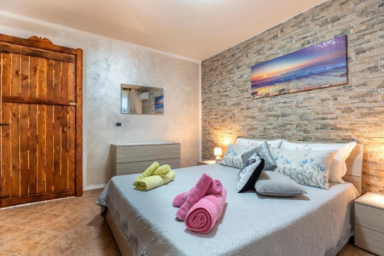 Da Mario & Marianna Apartman Campanedda Kültér fotó