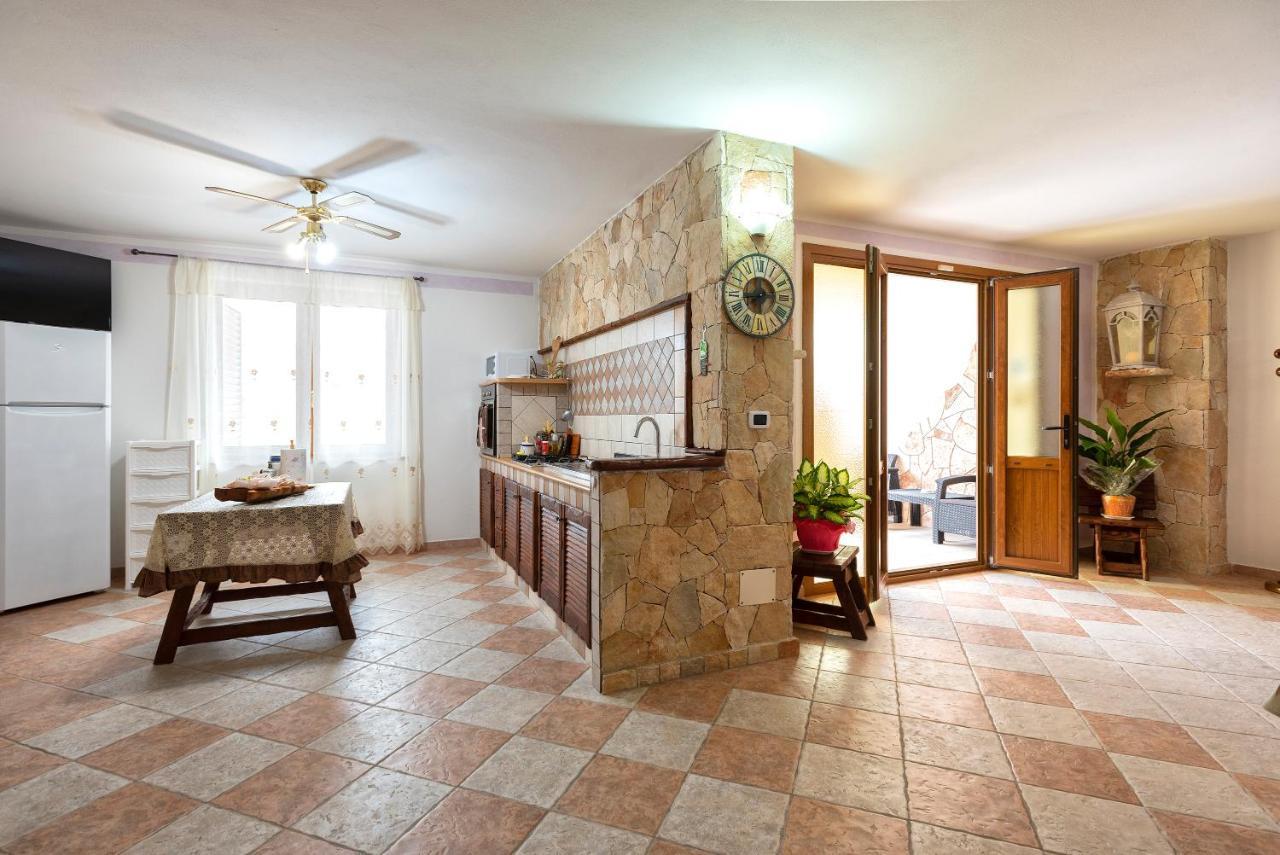 Da Mario & Marianna Apartman Campanedda Kültér fotó